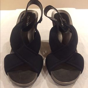 {Calvin Klein} Paxton Sz 10 blk Wedges